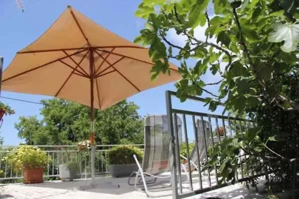 Apartment In Njivice - Insel Krk 47349