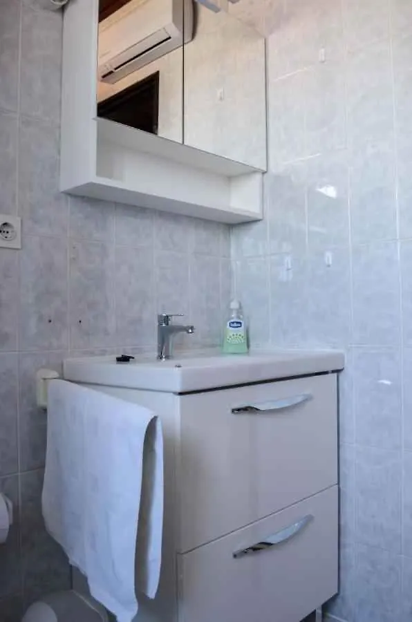 Apartment In Njivice - Insel Krk 47349 Croatia