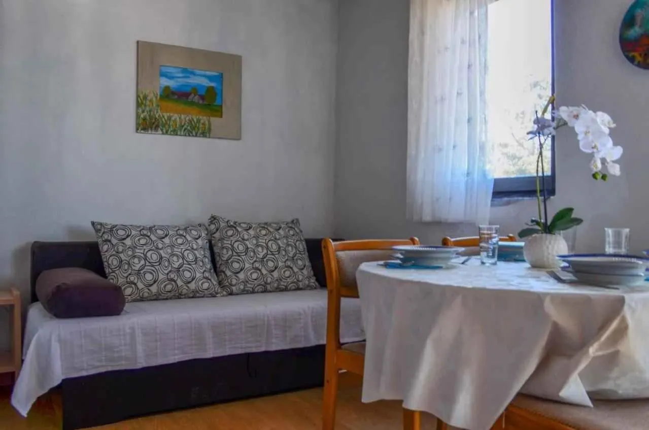 Apartment In Njivice - Insel Krk 47349 Croatia